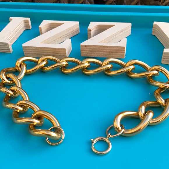 Women’s Gold Jewelry Necklace - Picture 9 of 14